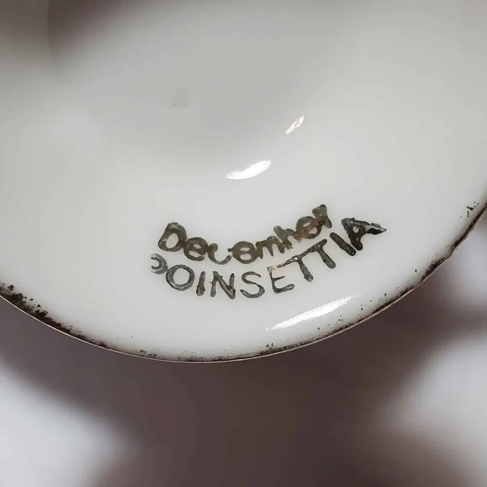December Poinsettia Teacup and Saucer Christmas Holiday Vintage